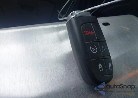 2016 Jeep Cherokee Altitude z USA, uszkodzony, nr VIN 1C4PJLCS2GW108279